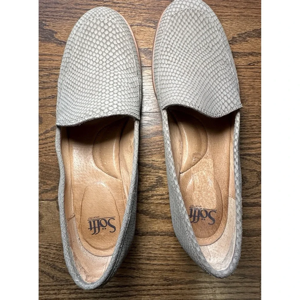 Sofft Napoli Slip On Shoes Grey Snake Print Nubuck Leather Loafers Womens 10